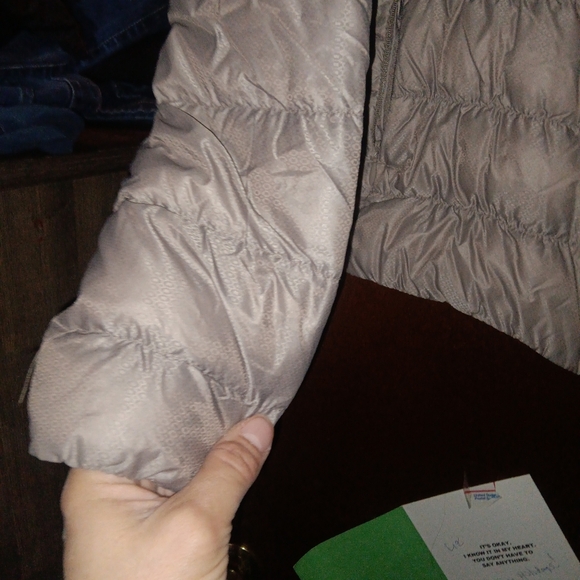 ATHLETA downalicious down quilted jacket XS - Picture 5 of 10